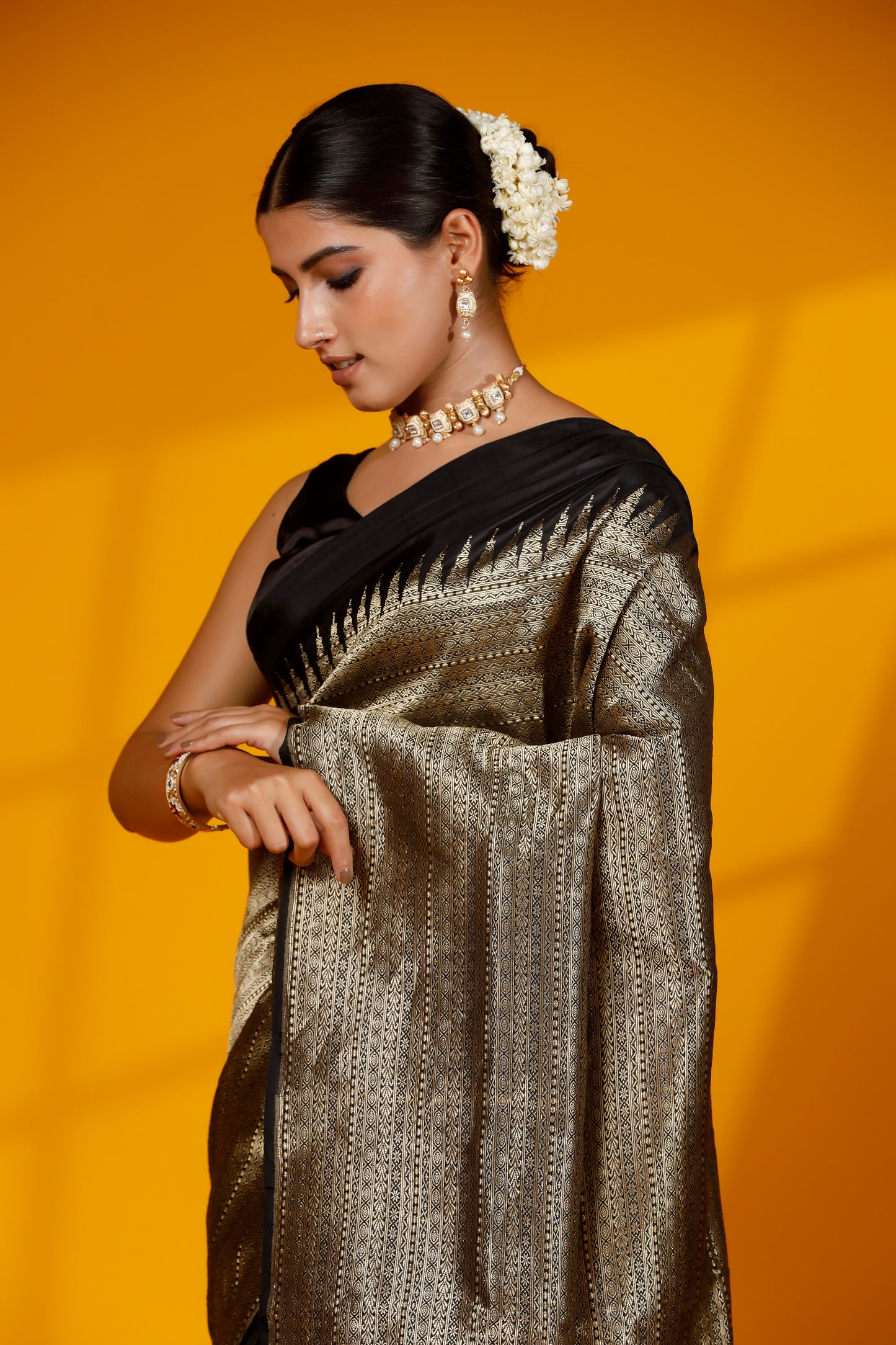 Black Pure kataan Banarasi Handloom saree