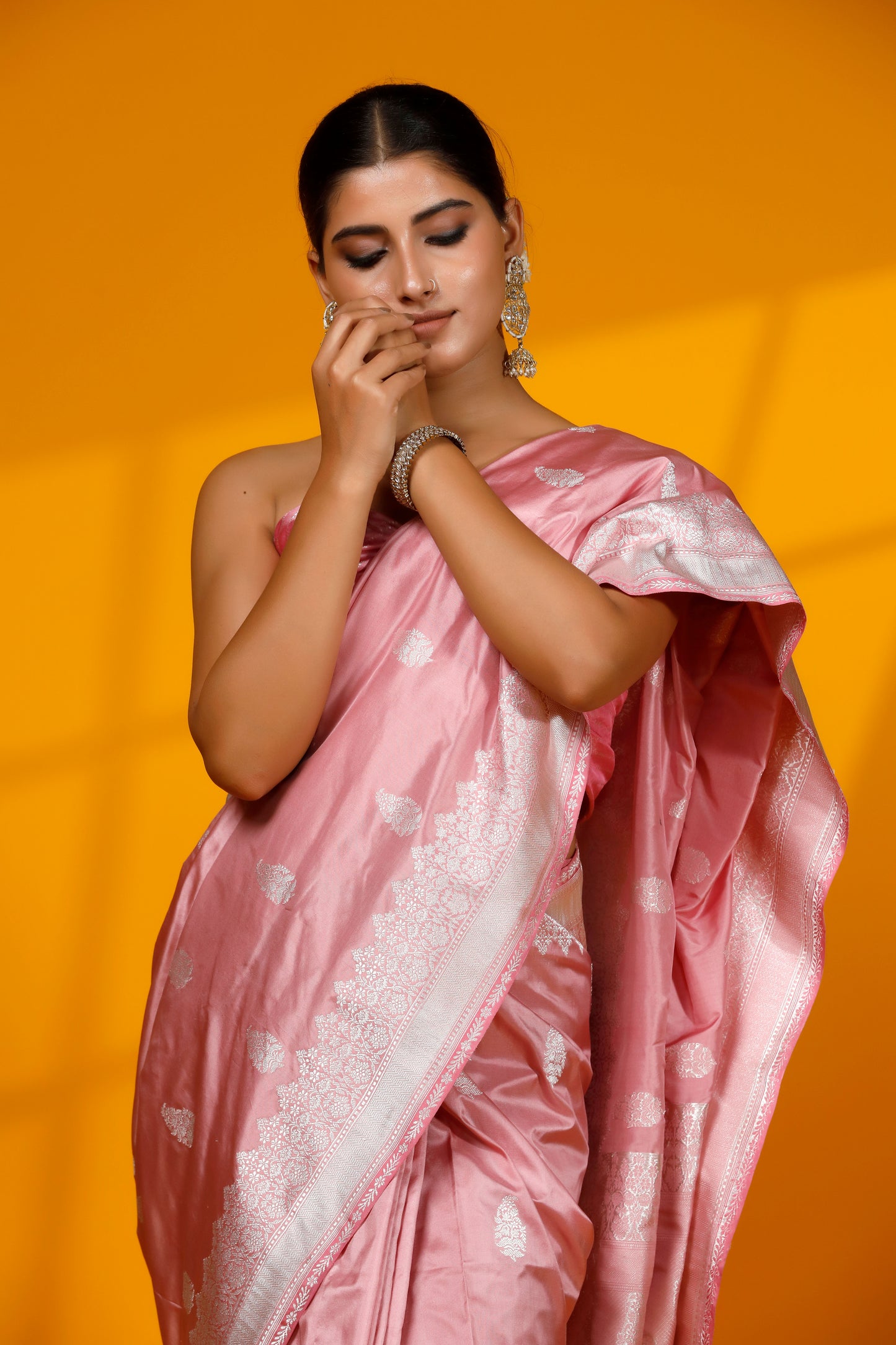 Pink pure kataan iktara Banarasi Handloom saree