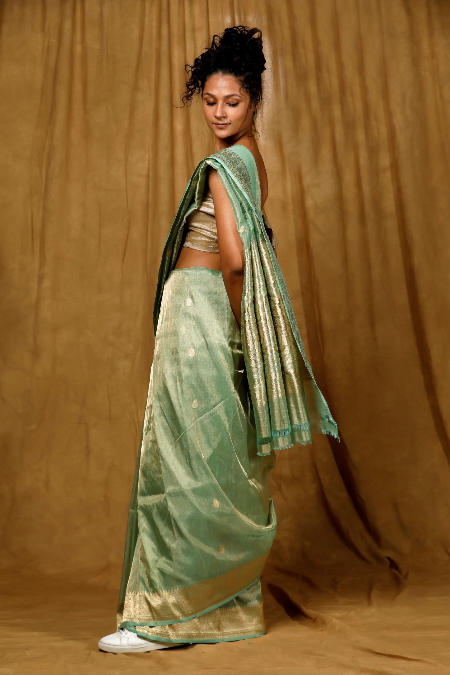 Mint Tissue Banarasi Handloom saree, floral open border with motifs