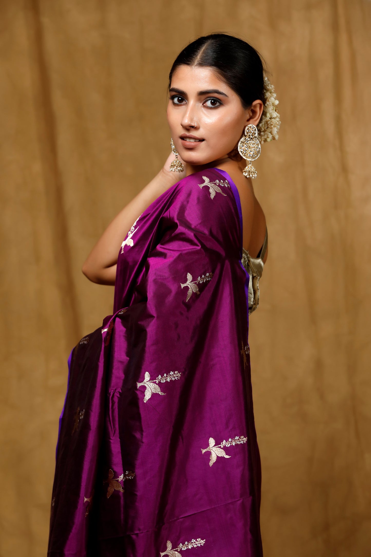 Magenta pure Kataan Banarasi Handloom  saree